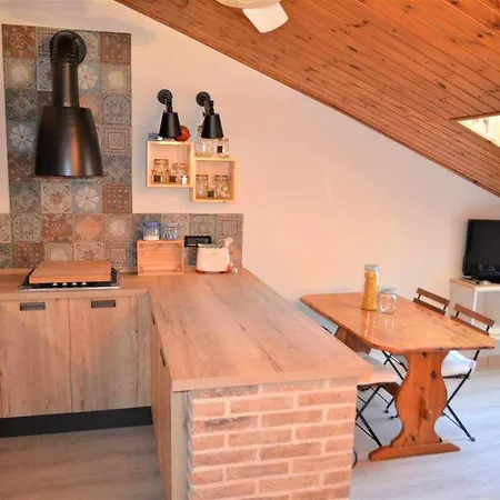 S.croce Apt. Close To Prato Della Valle Διαμέρισμα