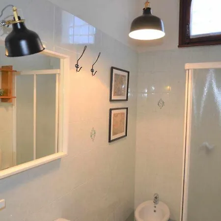 S.croce Apt. Close To Prato Della Valle アパート *