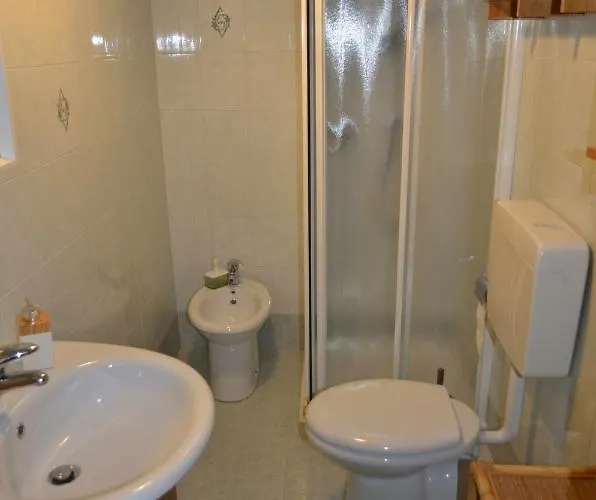 Scroce Close To Prato Della Valle *