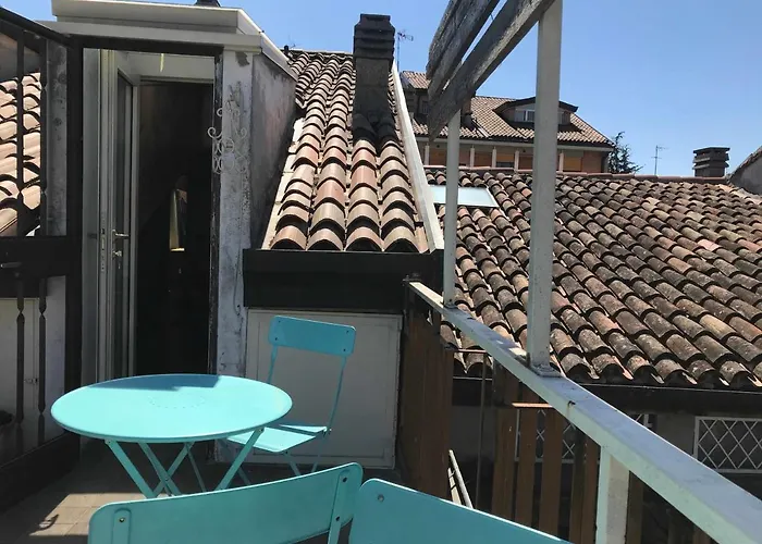 Scroce Close To Prato Della Valle * Padua